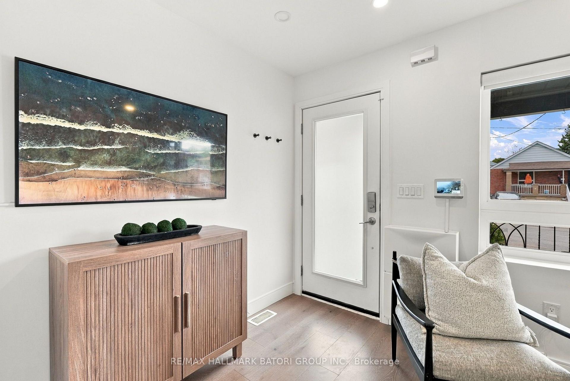 Photo 2 of 309 Atlas Avenue, Toronto, Oakwood Village — HOMEH