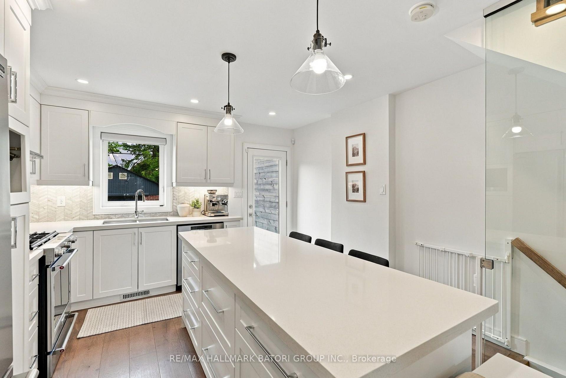 Photo 12 of 309 Atlas Avenue, Toronto, Oakwood Village — HOMEH