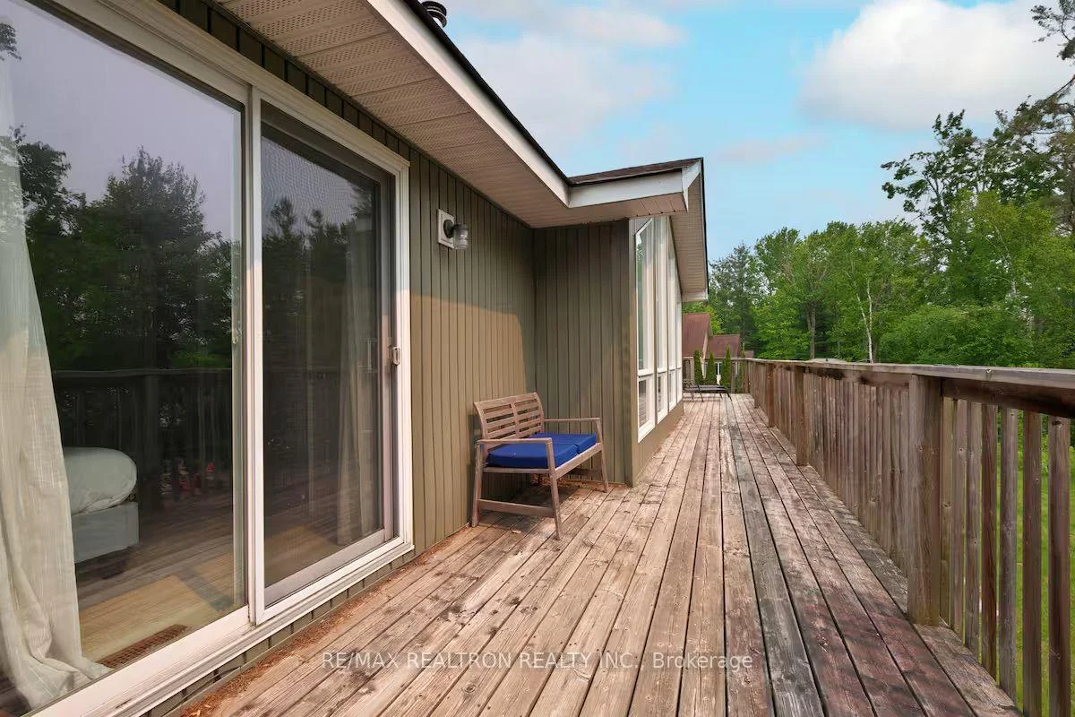 Photo 7 of 63 Healey Lake Road, The Archipelago, Archipelago South — HOMEH