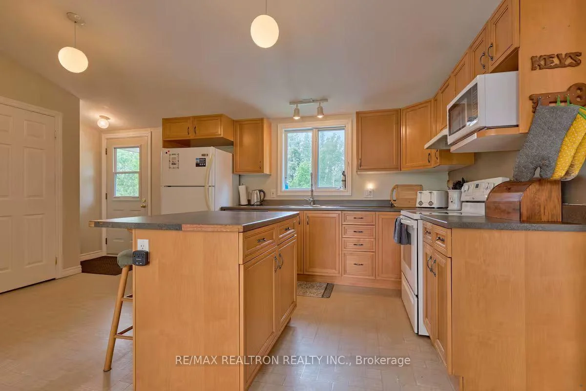 Photo 36 of 63 Healey Lake Road, The Archipelago, Archipelago South — HOMEH