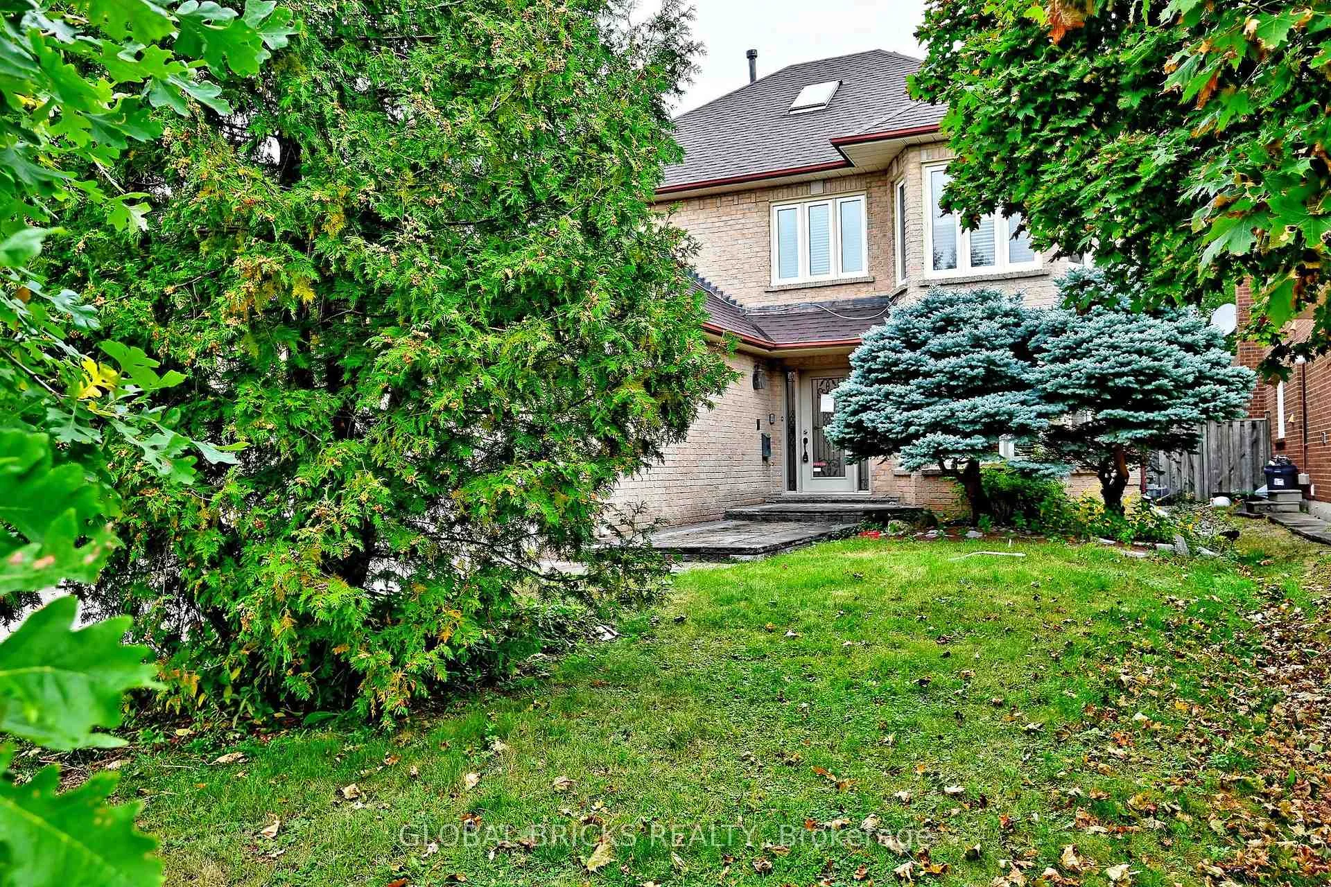 Photo 4 of 8 Elmsley Drive, Richmond Hill, Observatory — HOMEH