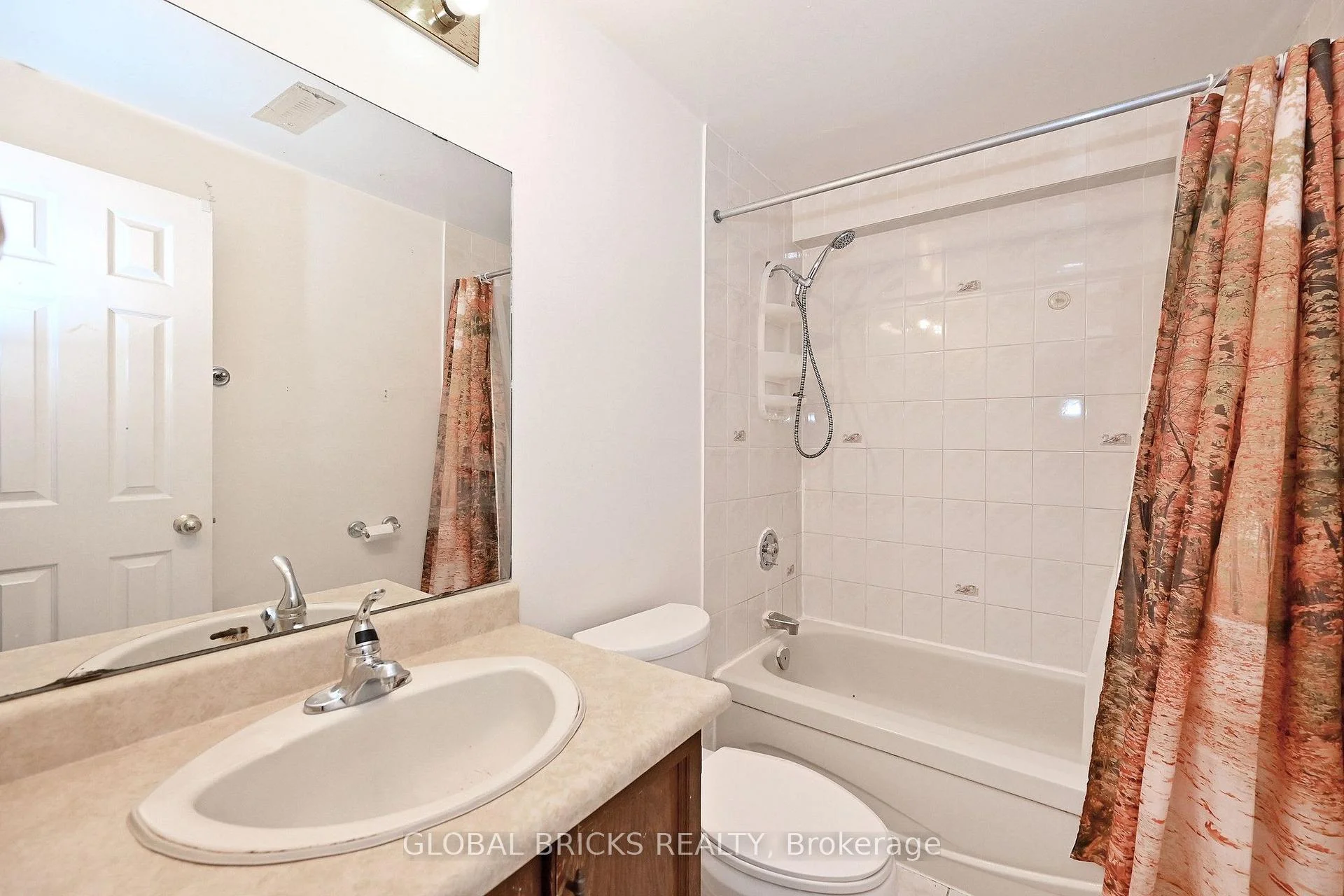 Photo 45 of 8 Elmsley Drive, Richmond Hill, Observatory — HOMEH