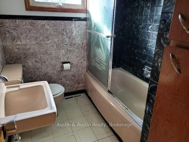 Photo 6 of 66 Ross Street, Dryden, Riverview — HOMEH
