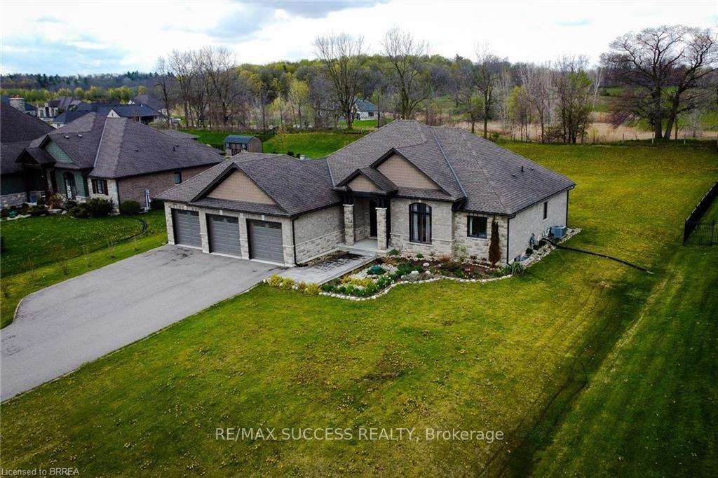 Photo 2 of 23 Tedley Boulevard, Brantford, Empire South — HOMEH