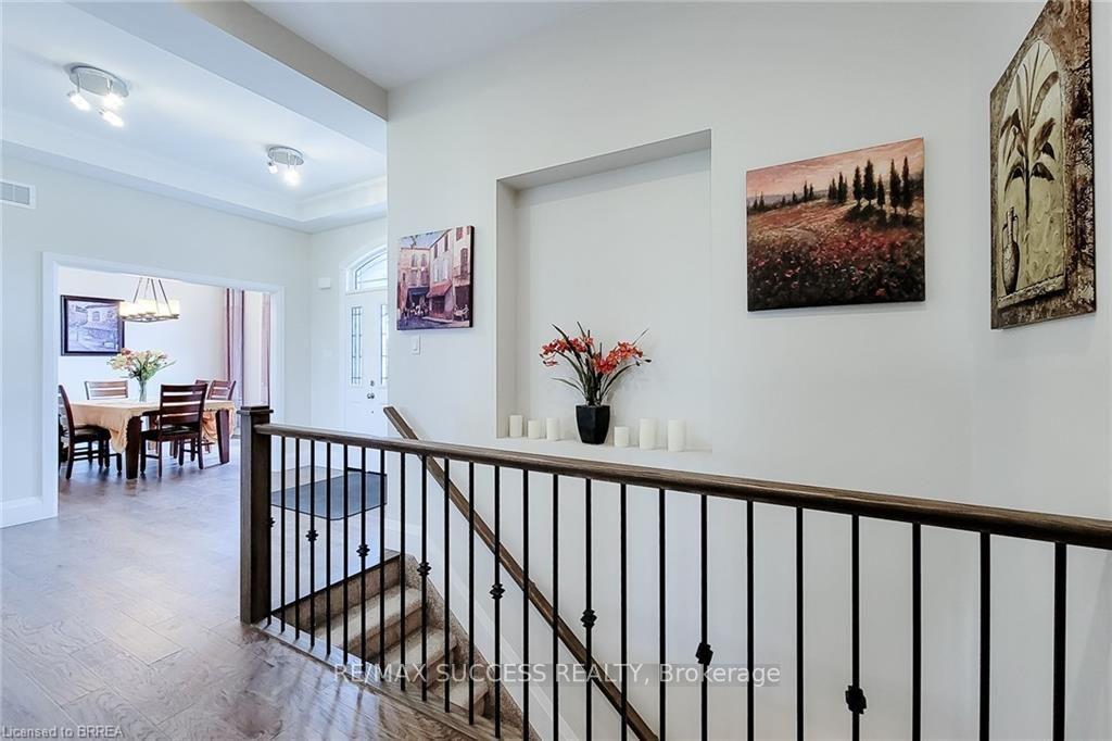 Photo 21 of 23 Tedley Boulevard, Brantford, Empire South — HOMEH