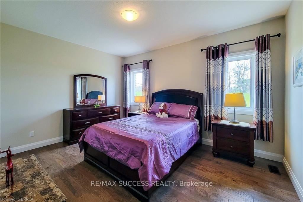 Photo 29 of 23 Tedley Boulevard, Brantford, Empire South — HOMEH