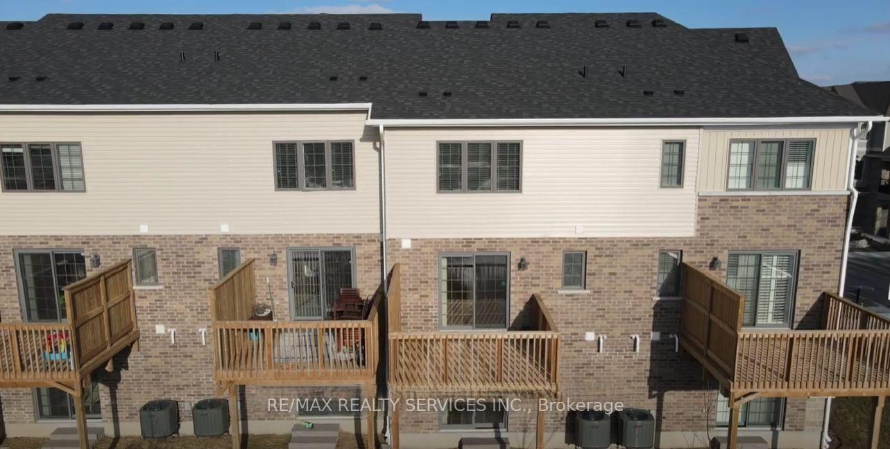 Photo 12 of Unit 11, 22 Bank Swallow Crescent, Kitchener, Doon South — HOMEH
