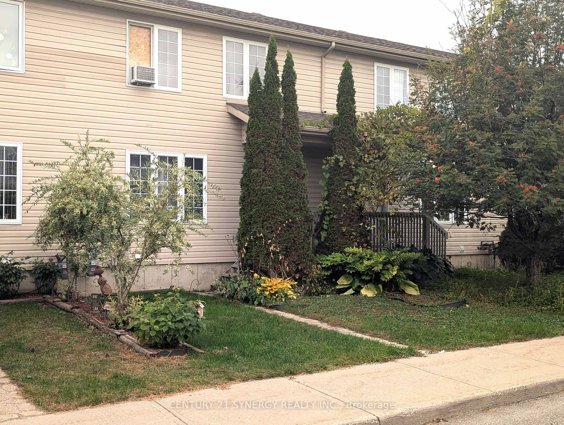 Photo 2 of 60 Johnston Street, Carleton Place, Carleton Place — HOMEH