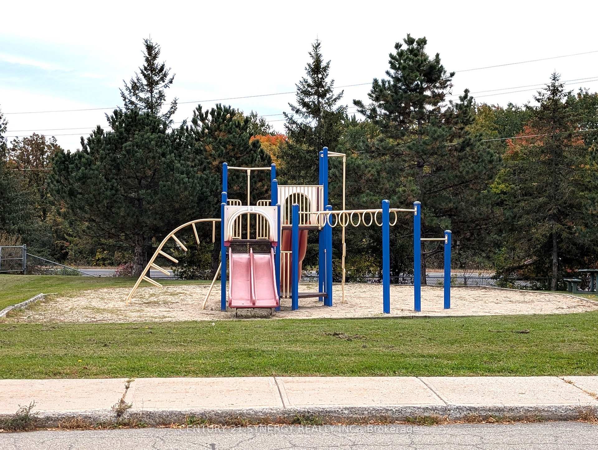 Photo 11 of 60 Johnston Street, Carleton Place, Carleton Place — HOMEH