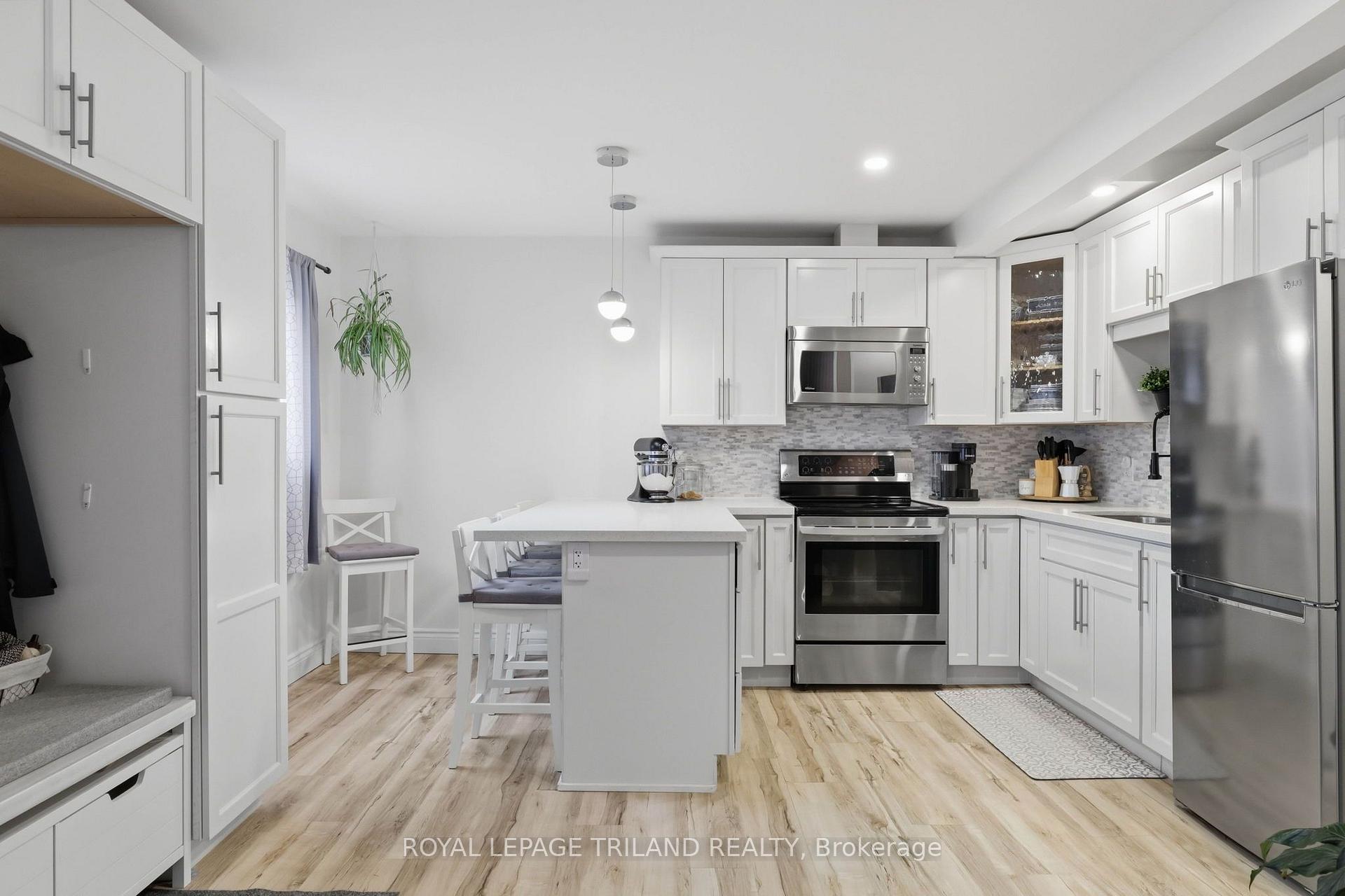 Photo 12 of Unit 81, 825 Dundalk Drive, London, South Q — HOMEH