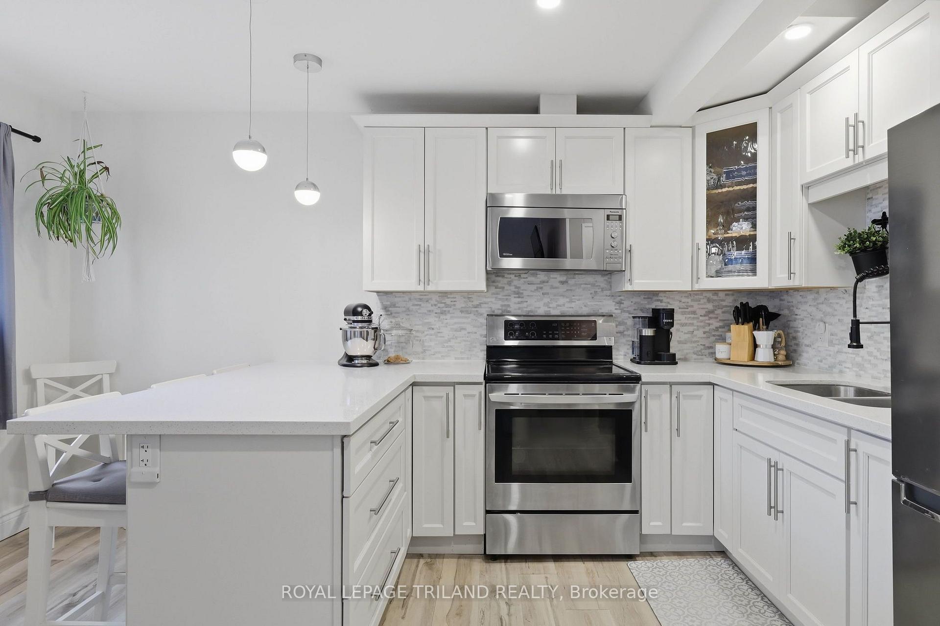 Photo 13 of Unit 81, 825 Dundalk Drive, London, South Q — HOMEH