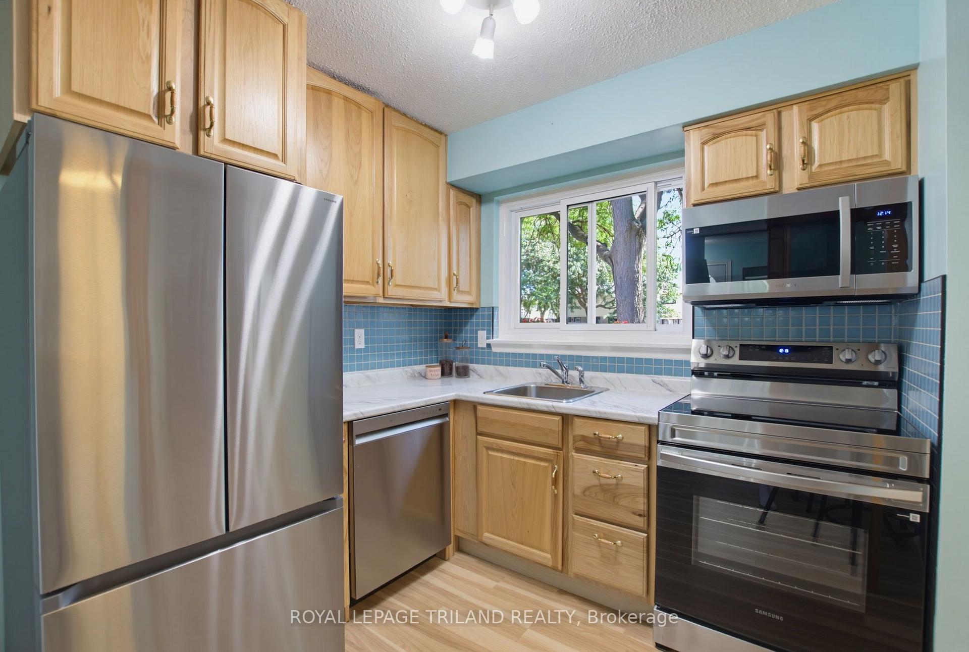 Photo 32 of Unit 81, 825 Dundalk Drive, London, South Q — HOMEH