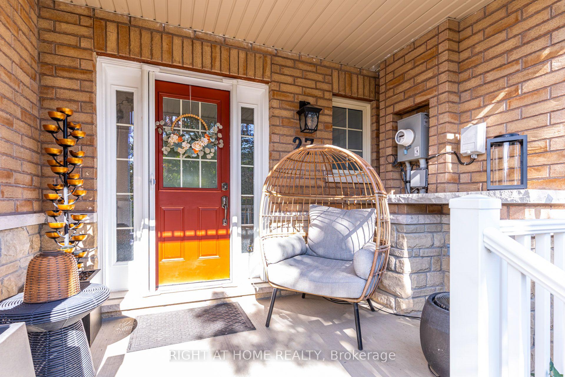 Photo 7 of 27 Fallis Crescent, Caledon, Caledon East — HOMEH