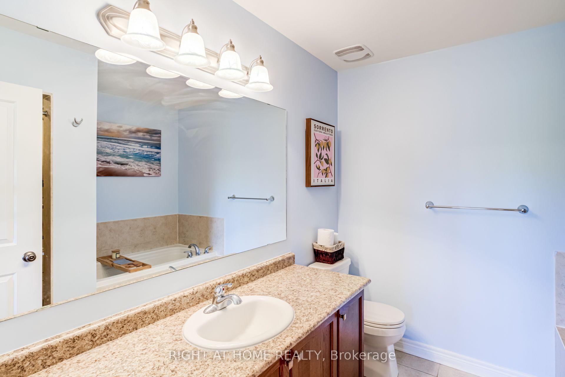 Photo 19 of 27 Fallis Crescent, Caledon, Caledon East — HOMEH