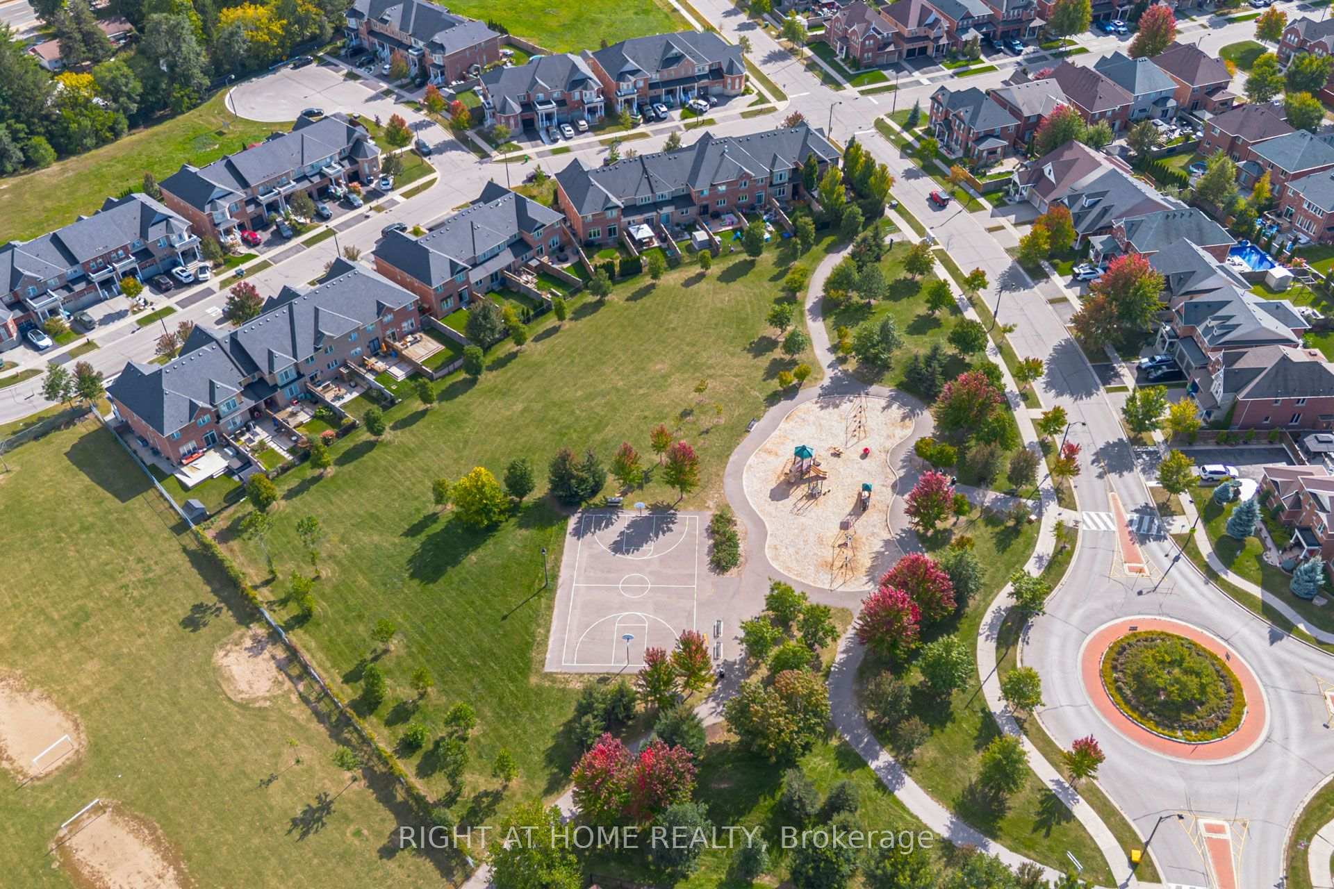 Photo 38 of 27 Fallis Crescent, Caledon, Caledon East — HOMEH