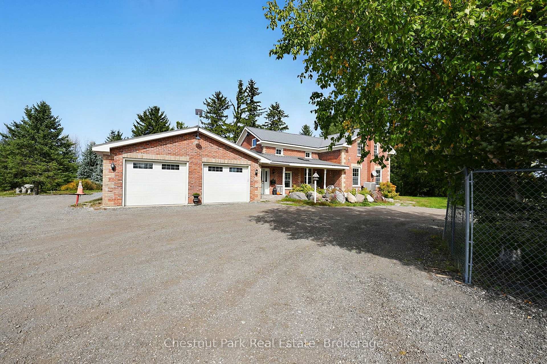 Photo 2 of 1164 Fairgrounds Road N, Clearview, Rural Clearview — HOMEH