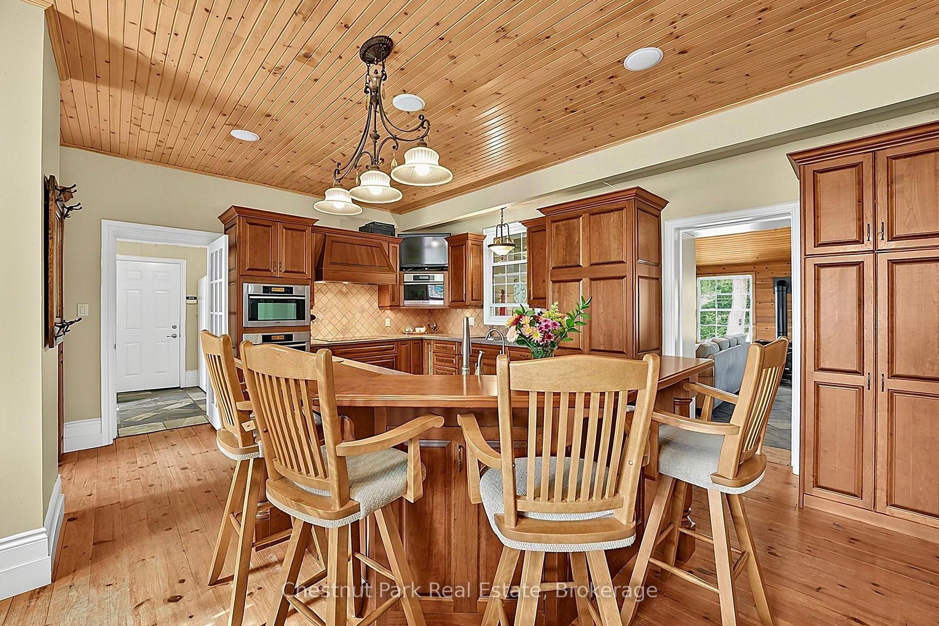 Photo 11 of 1164 Fairgrounds Road N, Clearview, Rural Clearview — HOMEH