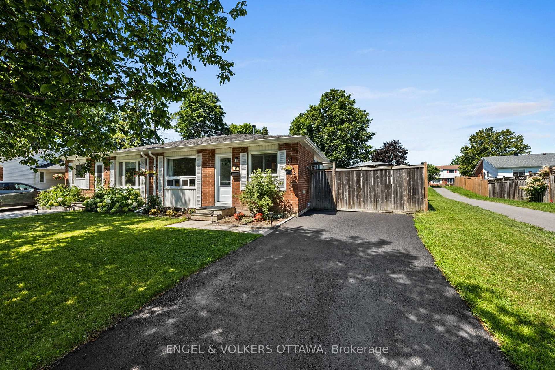 Photo of 51 Morton Drive