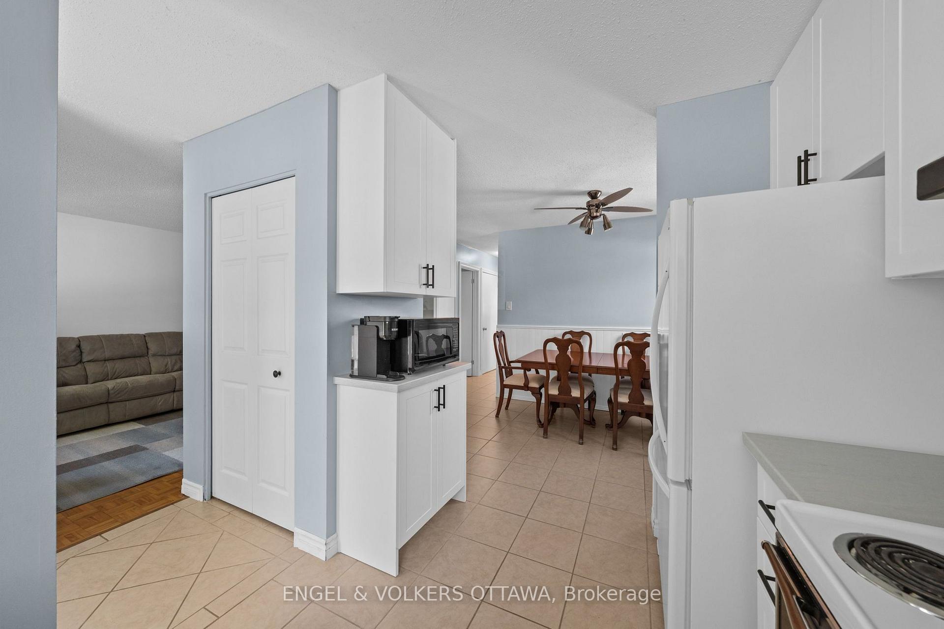 Photo 7 of 51 Morton Drive, Ottawa, Kanata - Glencairn/Hazeldean — HOMEH