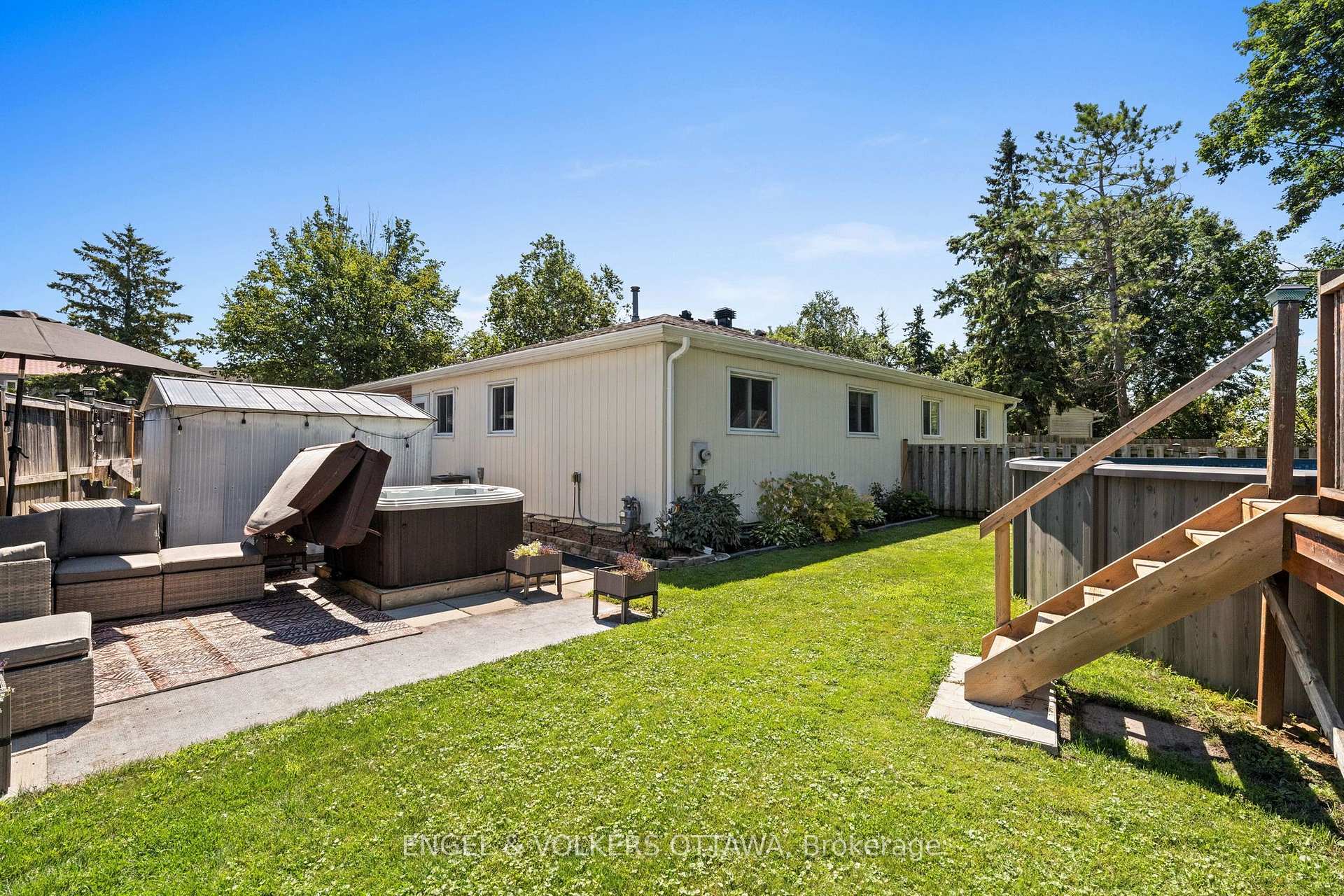 Photo 20 of 51 Morton Drive, Ottawa, Kanata - Glencairn/Hazeldean — HOMEH