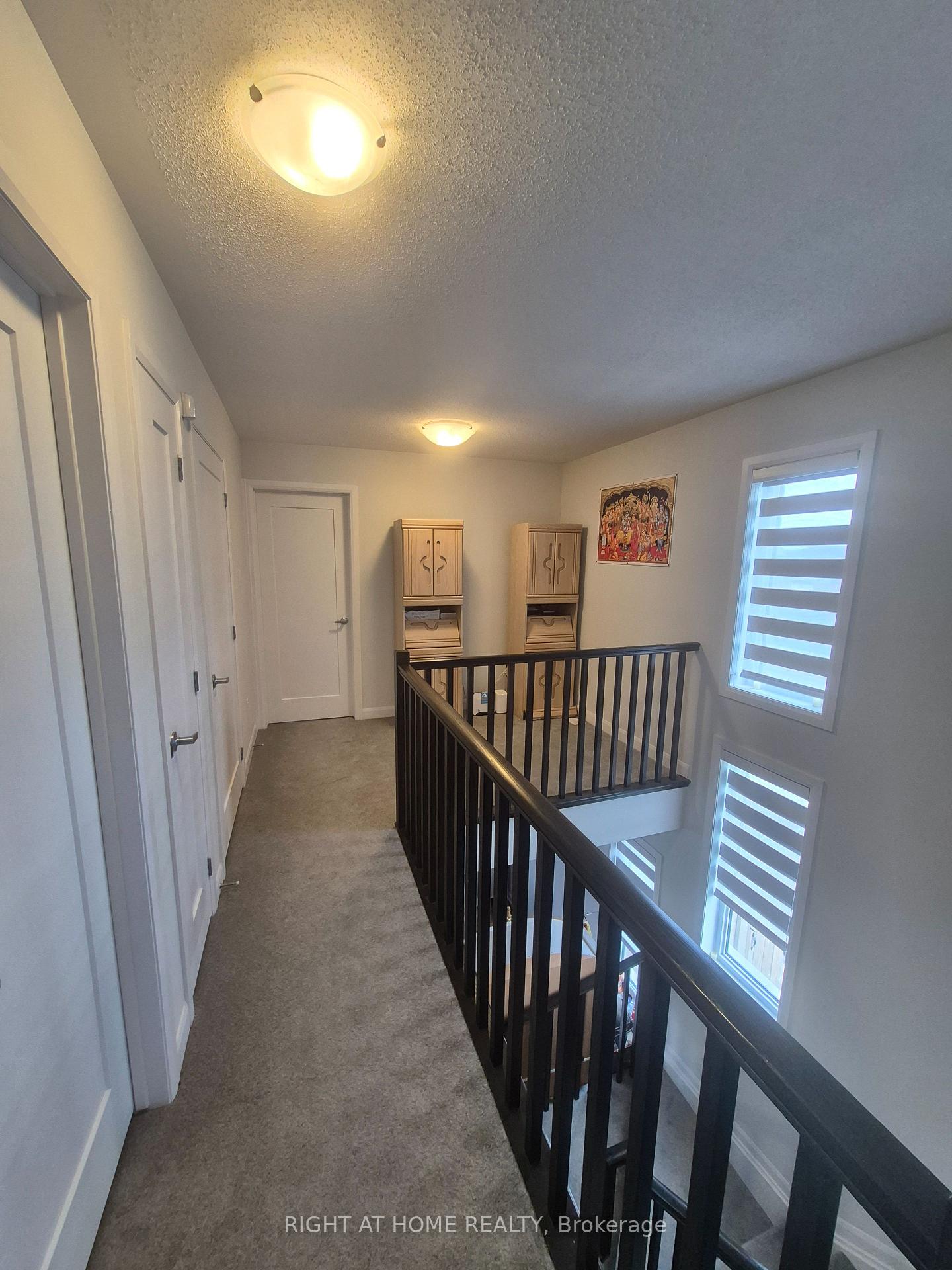 Photo 17 of 700 Fairline Row, Ottawa, Kanata - Emerald Meadows/Trailwest — HOMEH