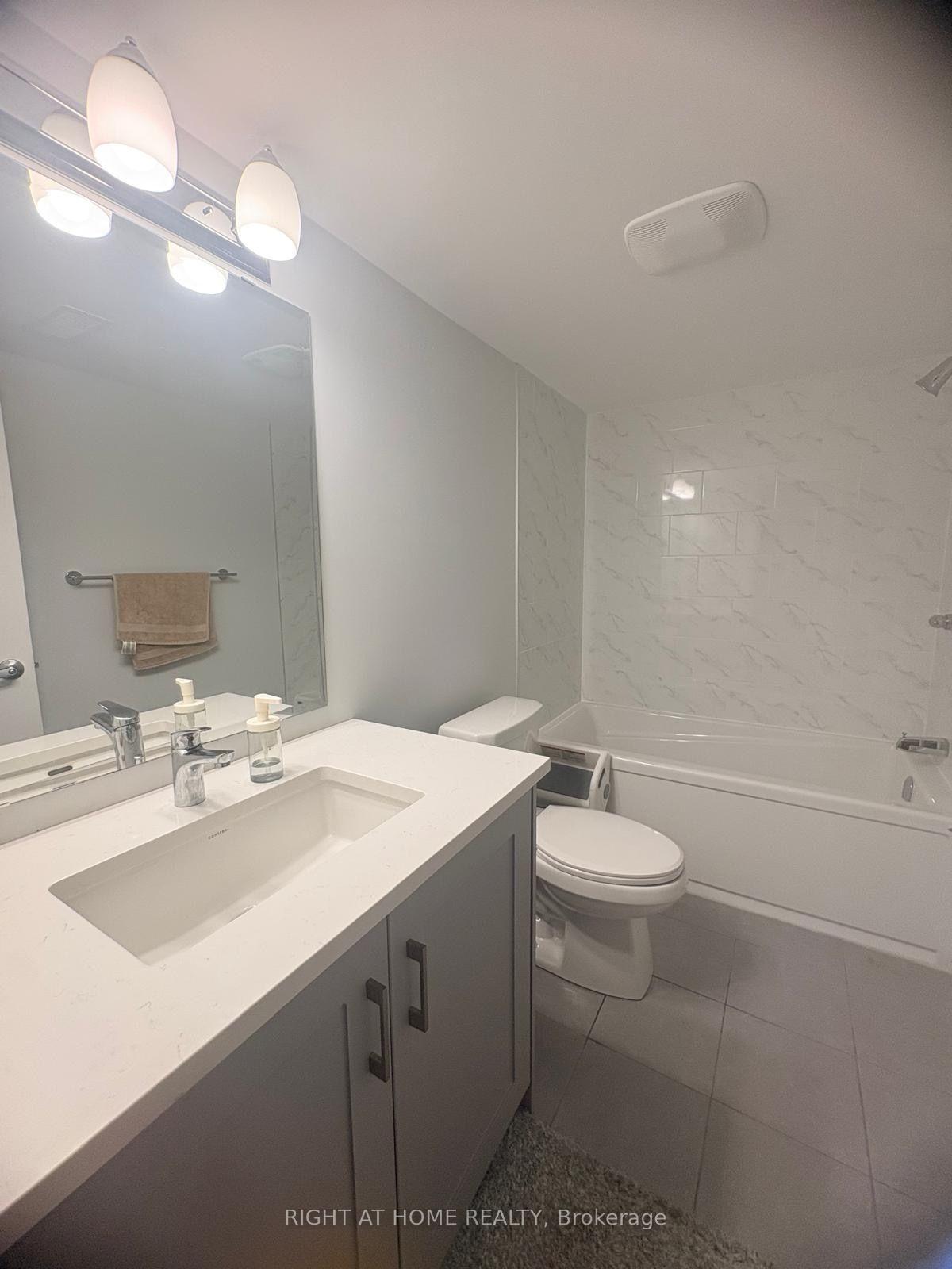 Photo 34 of 700 Fairline Row, Ottawa, Kanata - Emerald Meadows/Trailwest — HOMEH