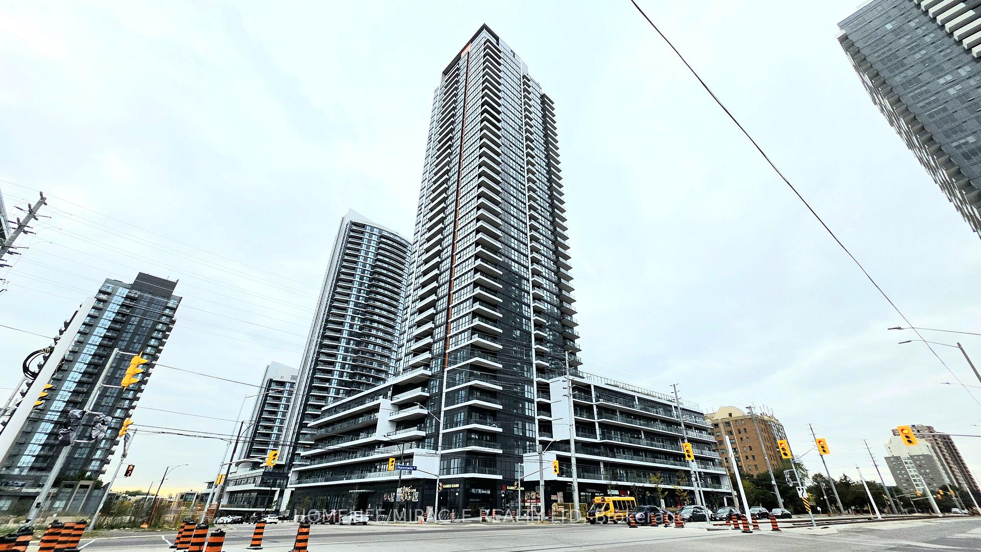Front of Unit 3302, 15 Watergarden Drive