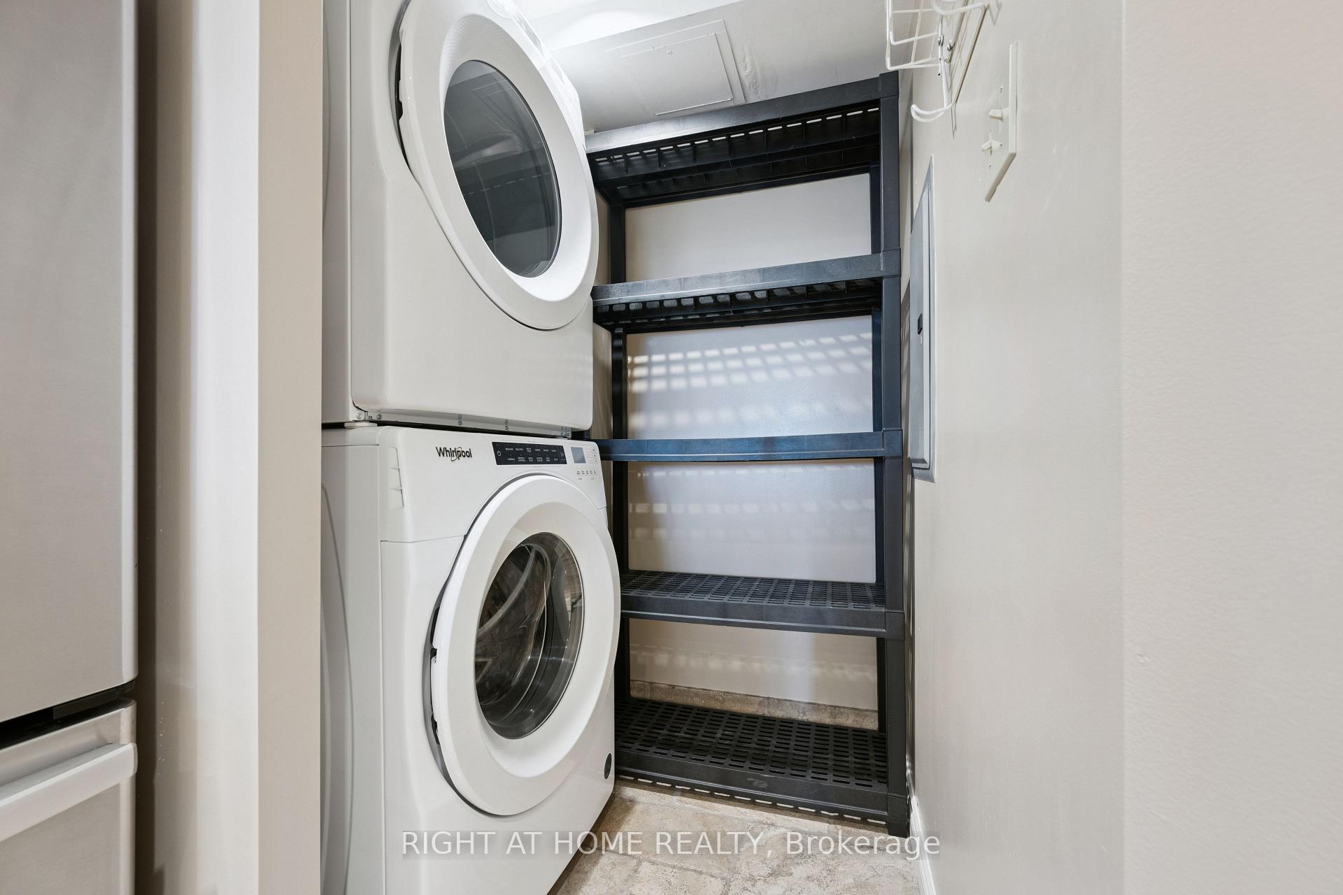 Photo 7 of Unit 1217, 268 Ridley Boulevard, Toronto, Bedford Park-Nortown — HOMEH