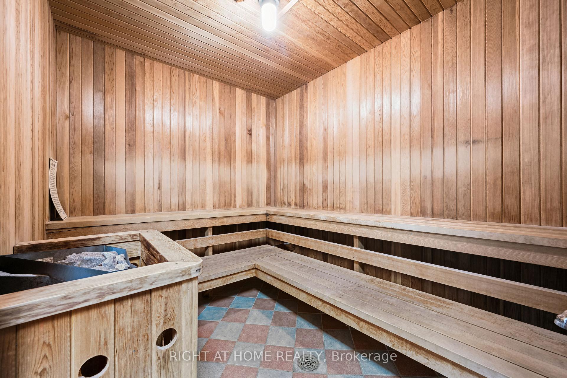 Photo 19 of Unit 1217, 268 Ridley Boulevard, Toronto, Bedford Park-Nortown — HOMEH
