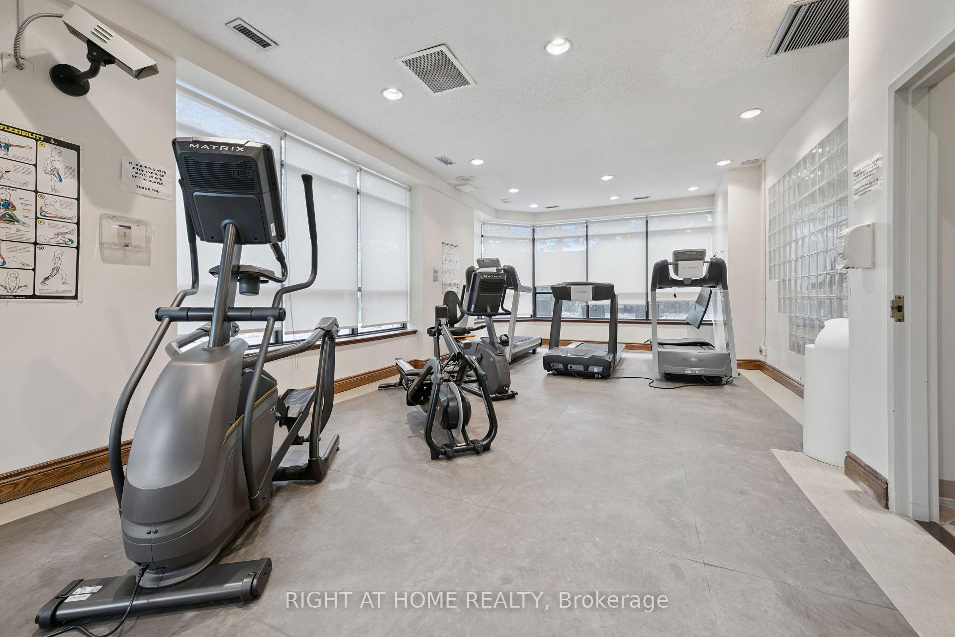Photo 21 of Unit 1217, 268 Ridley Boulevard, Toronto, Bedford Park-Nortown — HOMEH
