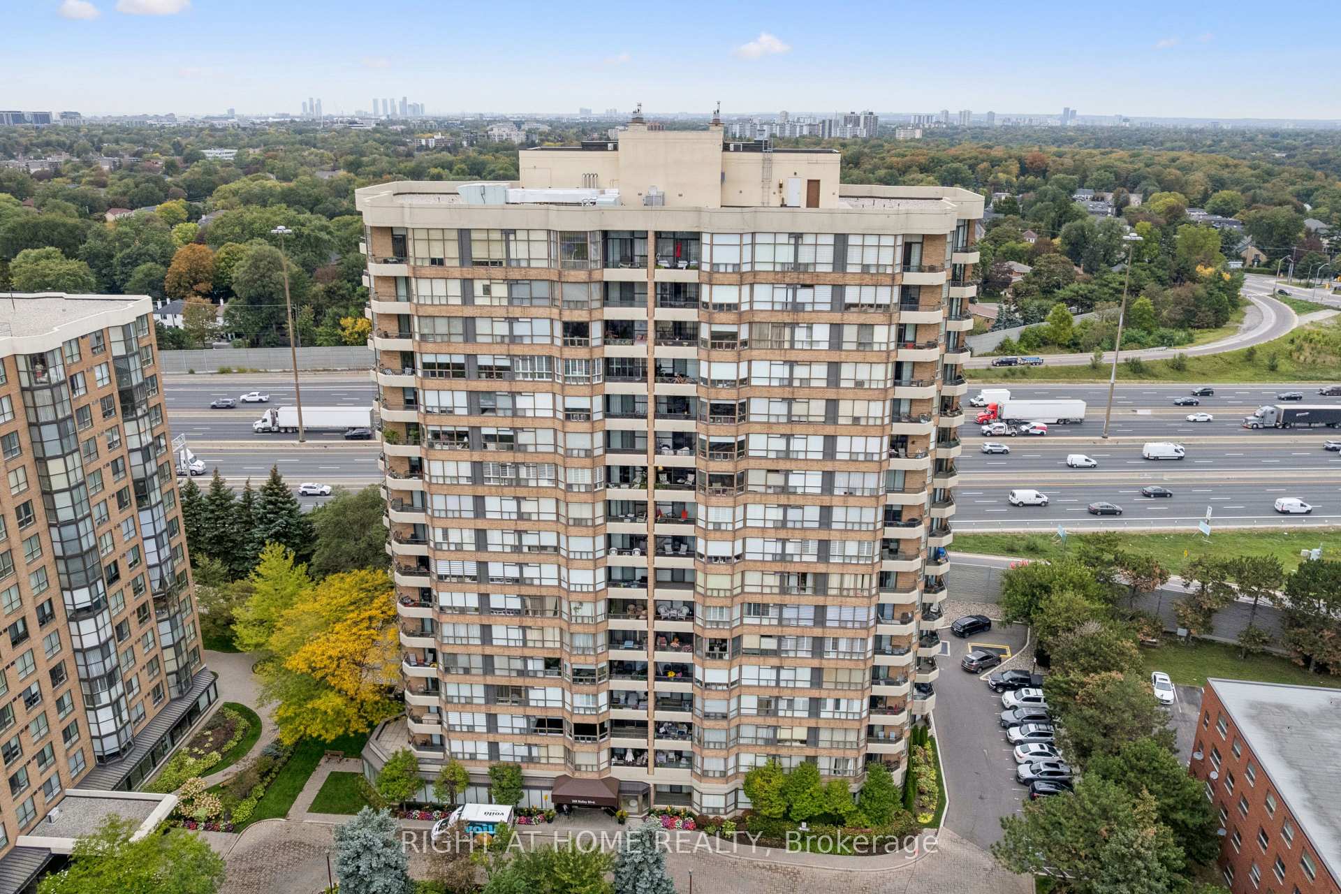 Photo 30 of Unit 1217, 268 Ridley Boulevard, Toronto, Bedford Park-Nortown — HOMEH