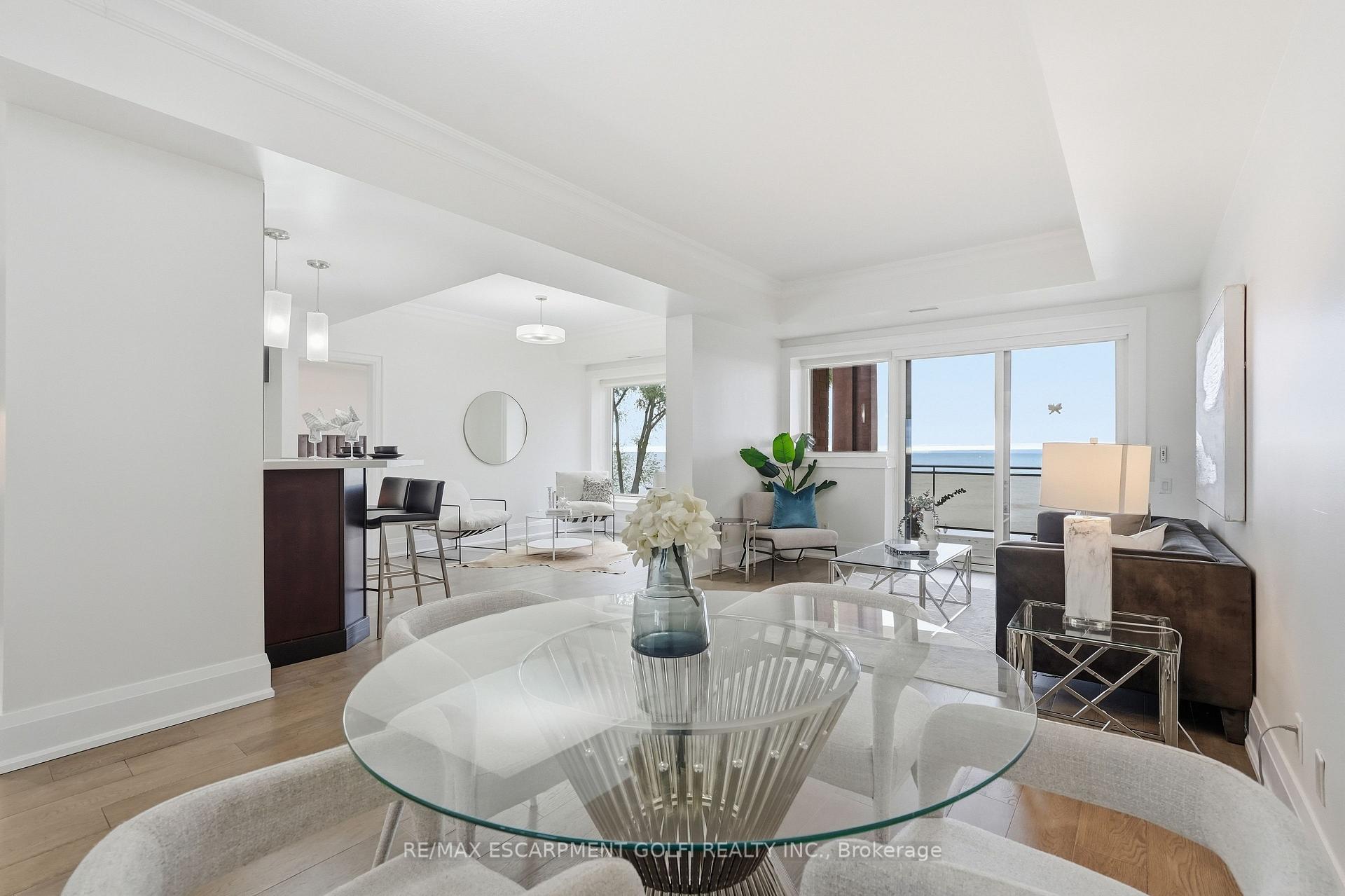 Photo 6 of Unit 203, 5340 Lakeshore Road, Burlington, Appleby — HOMEH