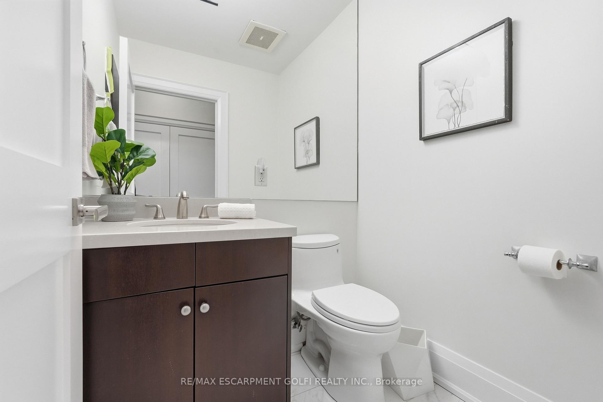 Photo 20 of Unit 203, 5340 Lakeshore Road, Burlington, Appleby — HOMEH