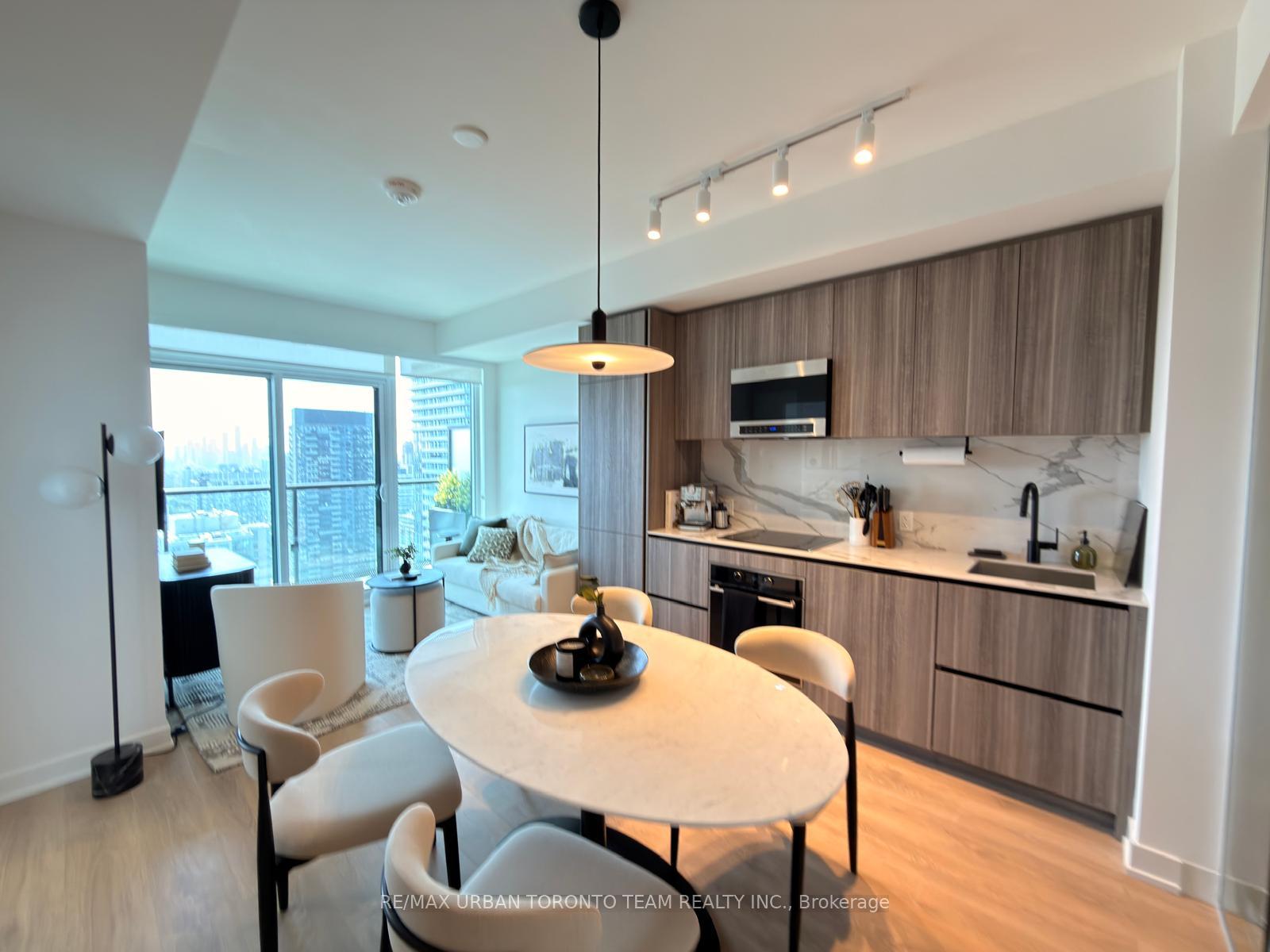Photo of Unit 3013, 127 Broadway Avenue