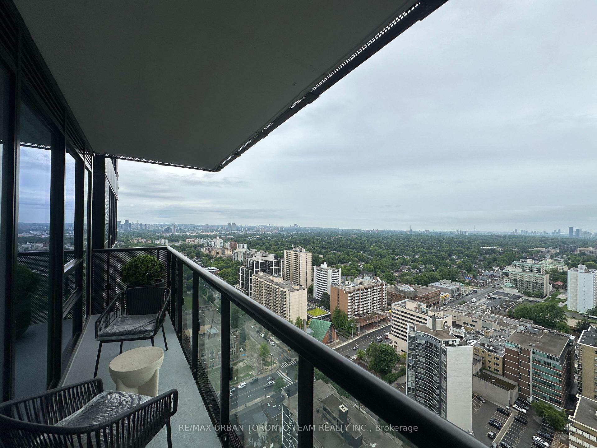 Photo 6 of Unit 3013, 127 Broadway Avenue, Toronto, Mount Pleasant West — HOMEH