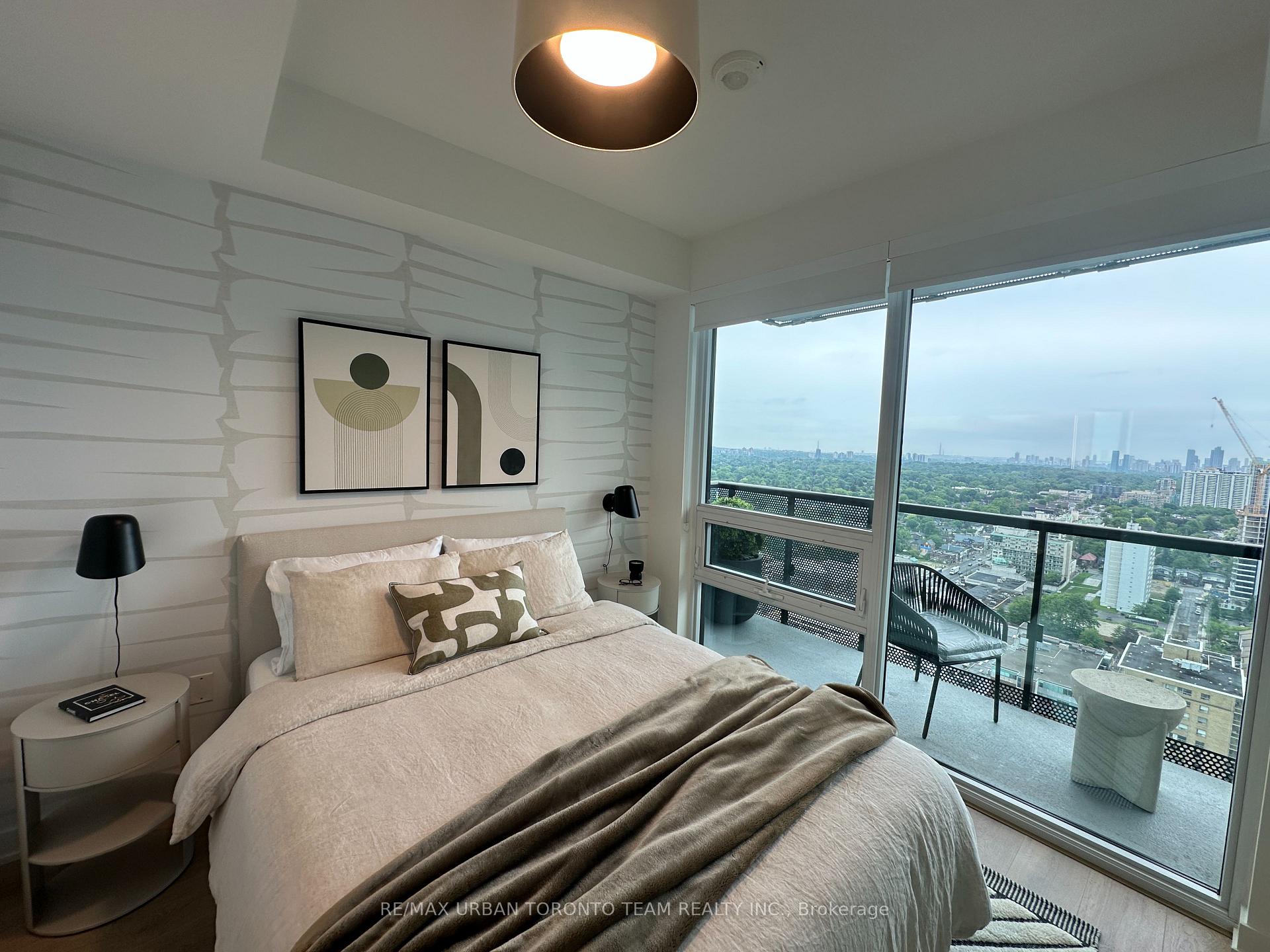 Photo 9 of Unit 3013, 127 Broadway Avenue, Toronto, Mount Pleasant West — HOMEH