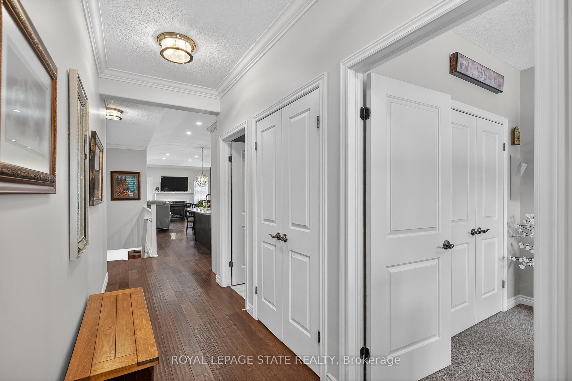 Photo 6 of 36 Banks Street, Brantford, Holmedale — HOMEH