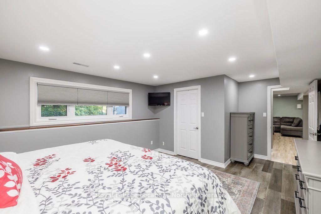 Photo 24 of 83 Crocus Drive, Wasaga Beach — HOMEH
