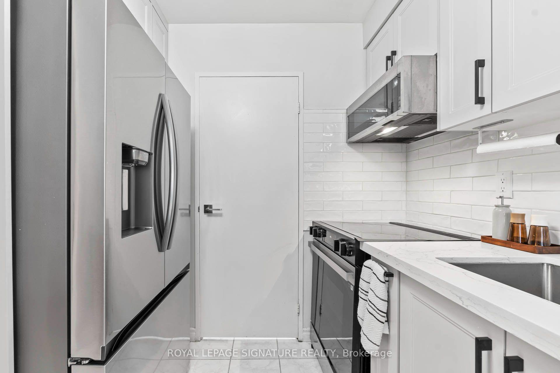 Photo 4 of Unit 607, 238 Albion Road, Etobicoke, Elms-Old Rexdale — HOMEH