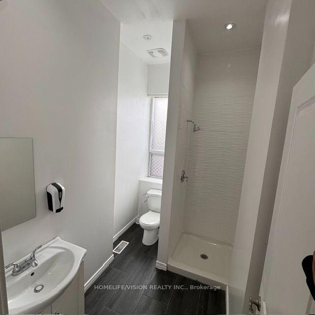 Photo 7 of Unit Unit C, 864 Broadview Avenue, Toronto, Playter Estates-Danforth — HOMEH