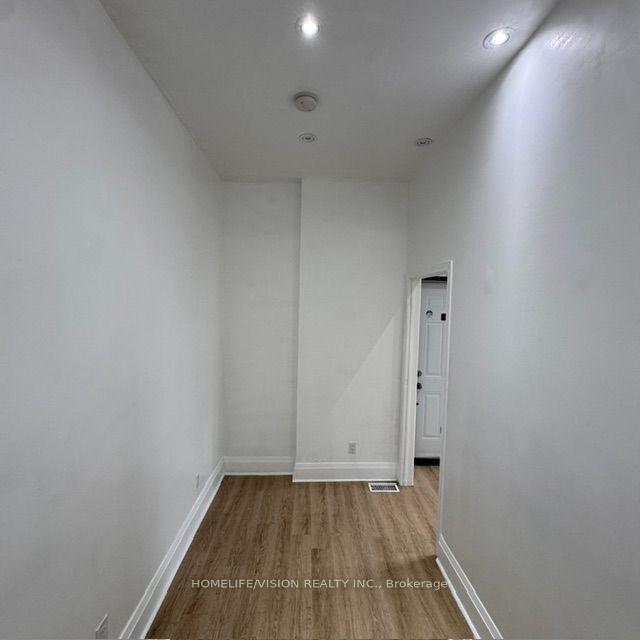 Photo 13 of Unit Unit C, 864 Broadview Avenue, Toronto, Playter Estates-Danforth — HOMEH