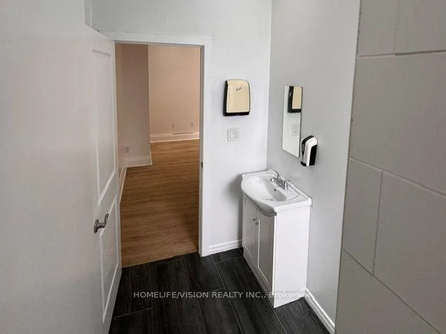 Photo 8 of Unit Unit C, 864 Broadview Avenue, Toronto, Playter Estates-Danforth — HOMEH
