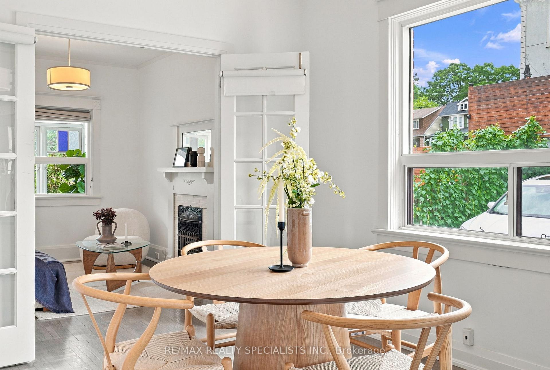 Photo 28 of 21 Mendel Avenue, Toronto, East End-Danforth — HOMEH