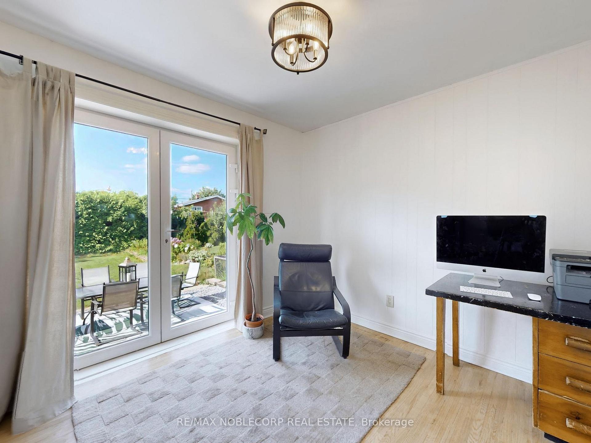 Photo 17 of 100 Rockport Crescent, Richmond Hill, Crosby — HOMEH