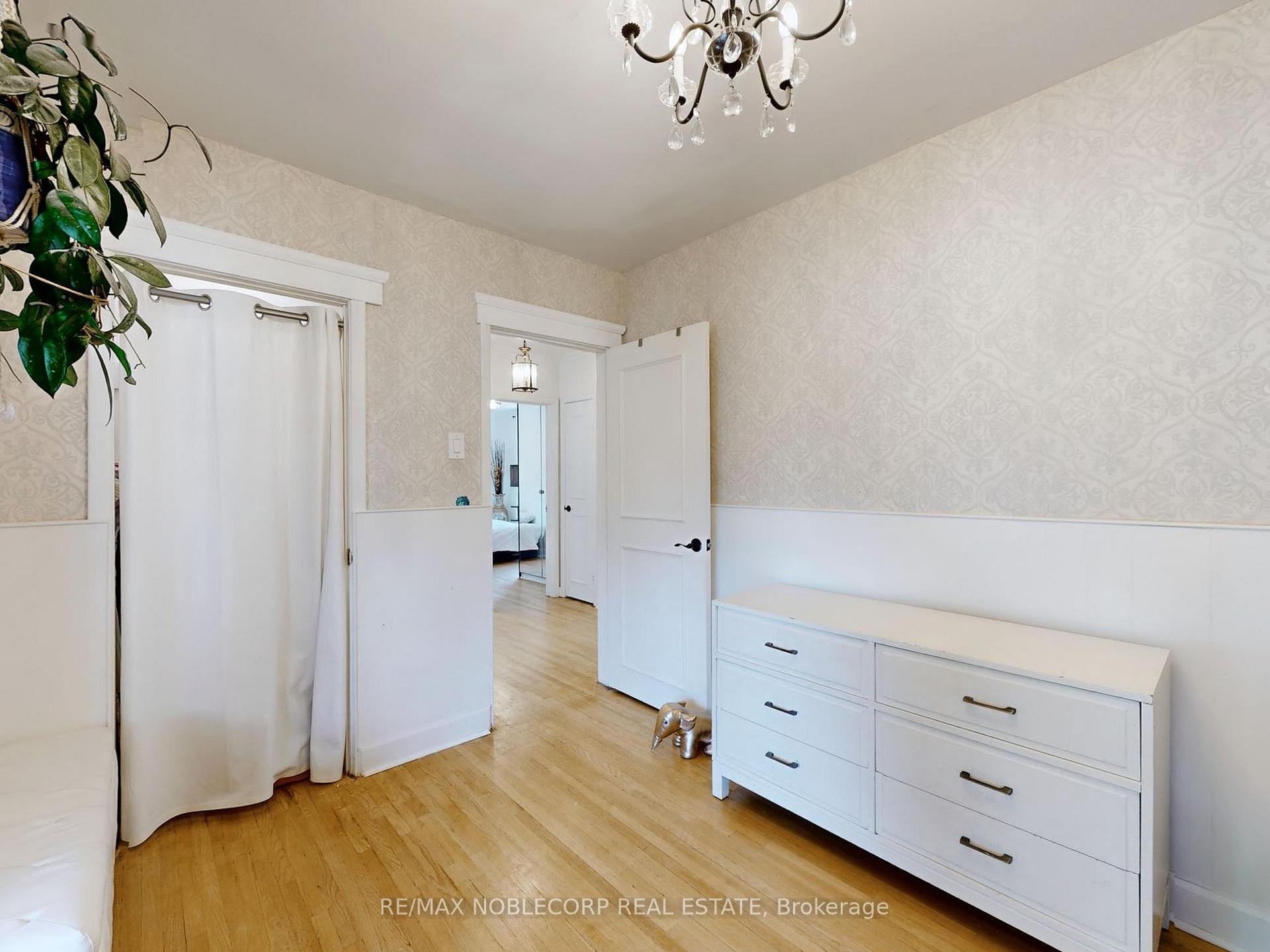 Photo 26 of 100 Rockport Crescent, Richmond Hill, Crosby — HOMEH