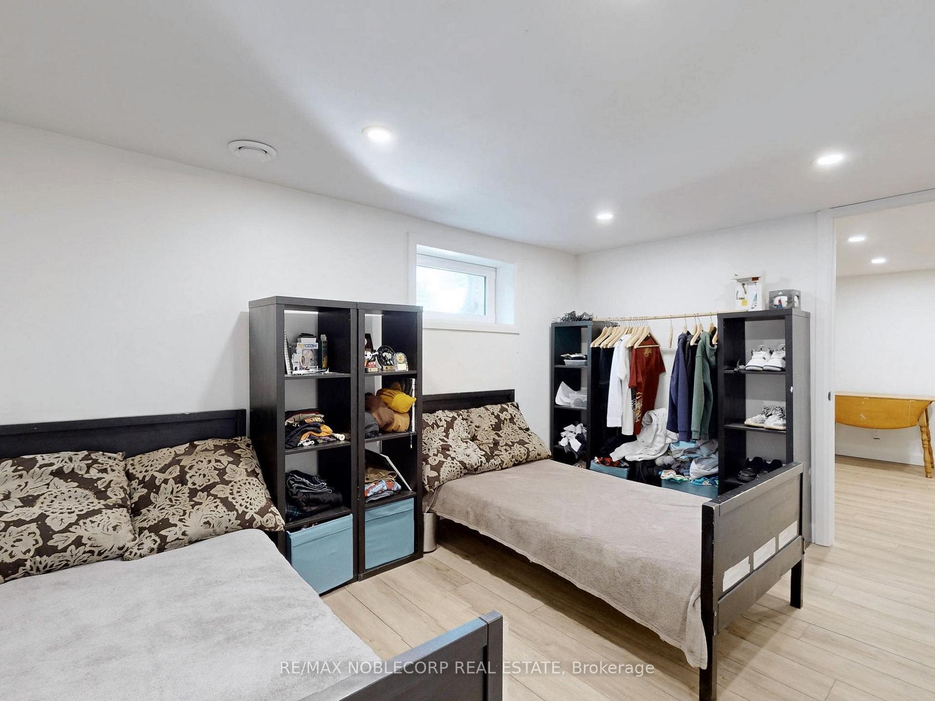 Photo 32 of 100 Rockport Crescent, Richmond Hill, Crosby — HOMEH