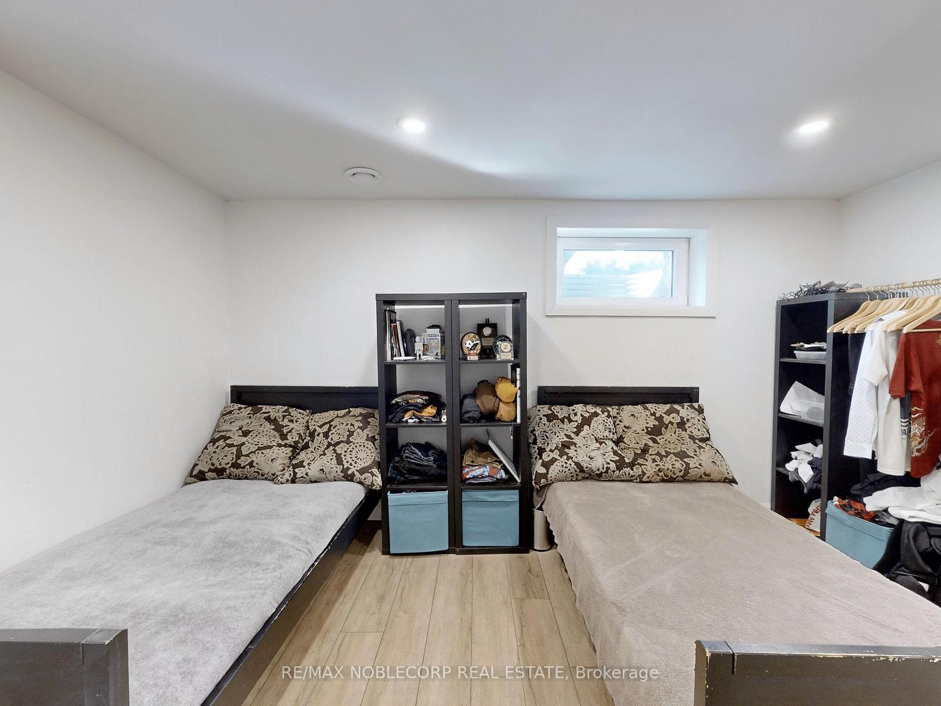 Photo 33 of 100 Rockport Crescent, Richmond Hill, Crosby — HOMEH