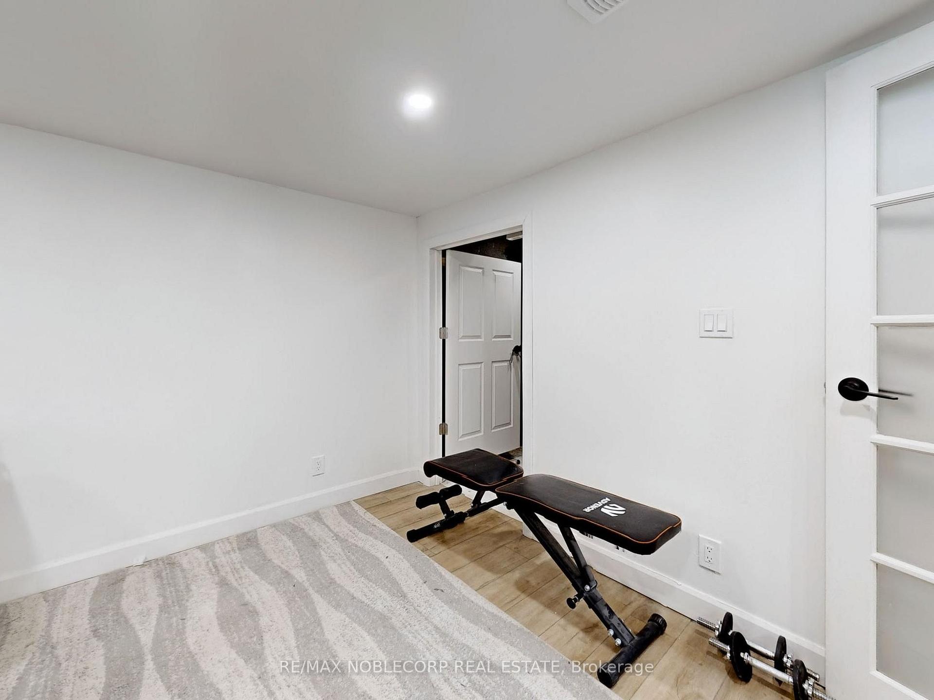 Photo 34 of 100 Rockport Crescent, Richmond Hill, Crosby — HOMEH