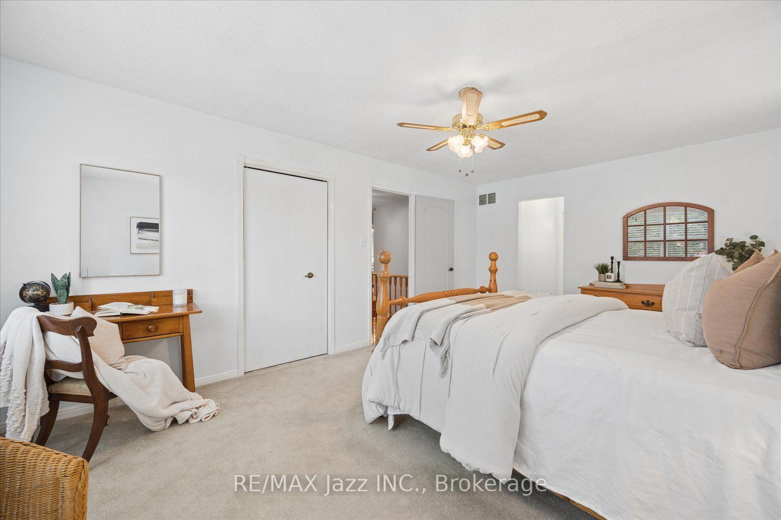 Photo 12 of 28 Jubilee Court, Whitby, Blue Grass Meadows — HOMEH