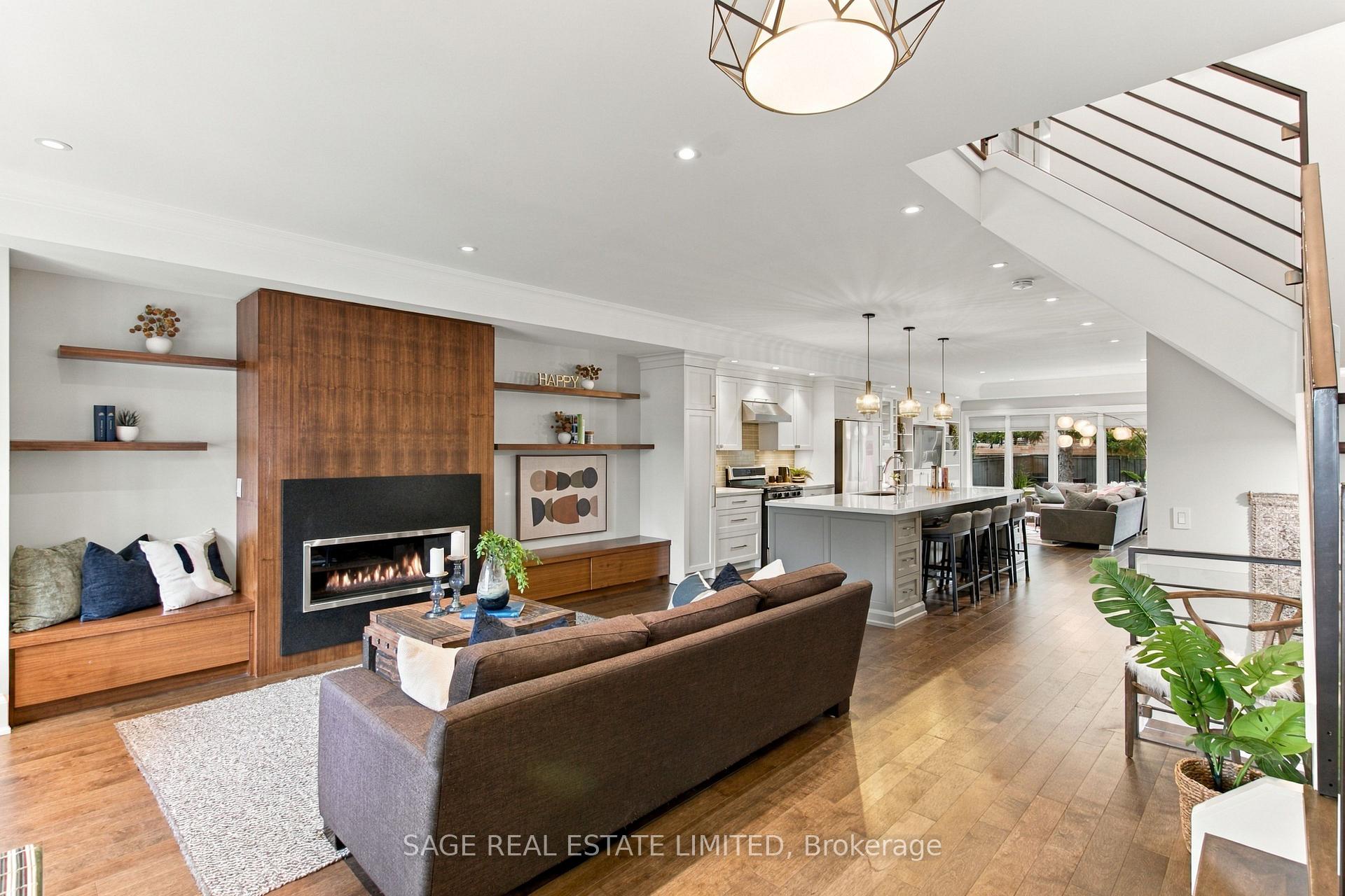 Photo 5 of 106 Tiago Avenue, Toronto, O'Connor-Parkview — HOMEH
